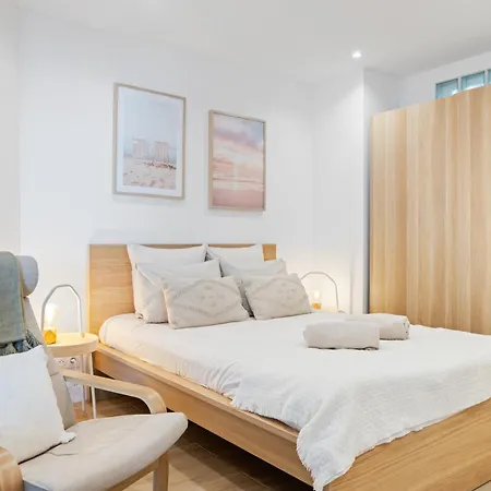 Bord De « la Petite Ma-line » Appartement Cagnes-sur-Mer