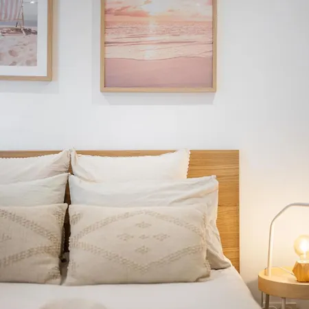 Appartement Bord De « la Petite Ma-line » Cagnes-sur-Mer