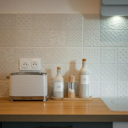 Appartement Bord De « la Petite Ma-line » Cagnes-sur-Mer